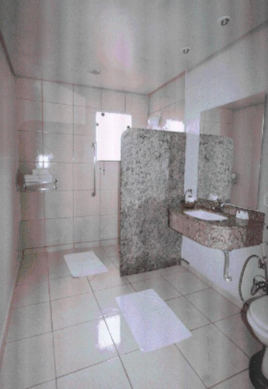 Cristal Executive Hotel Francisco Beltrao Bilik gambar